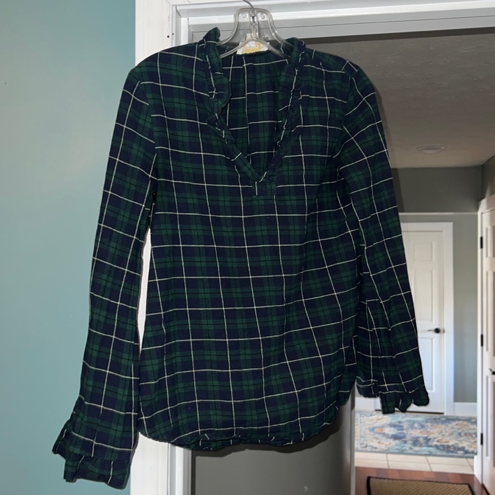 Size small